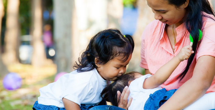 Breastfeeding in public in NL what expats need to know