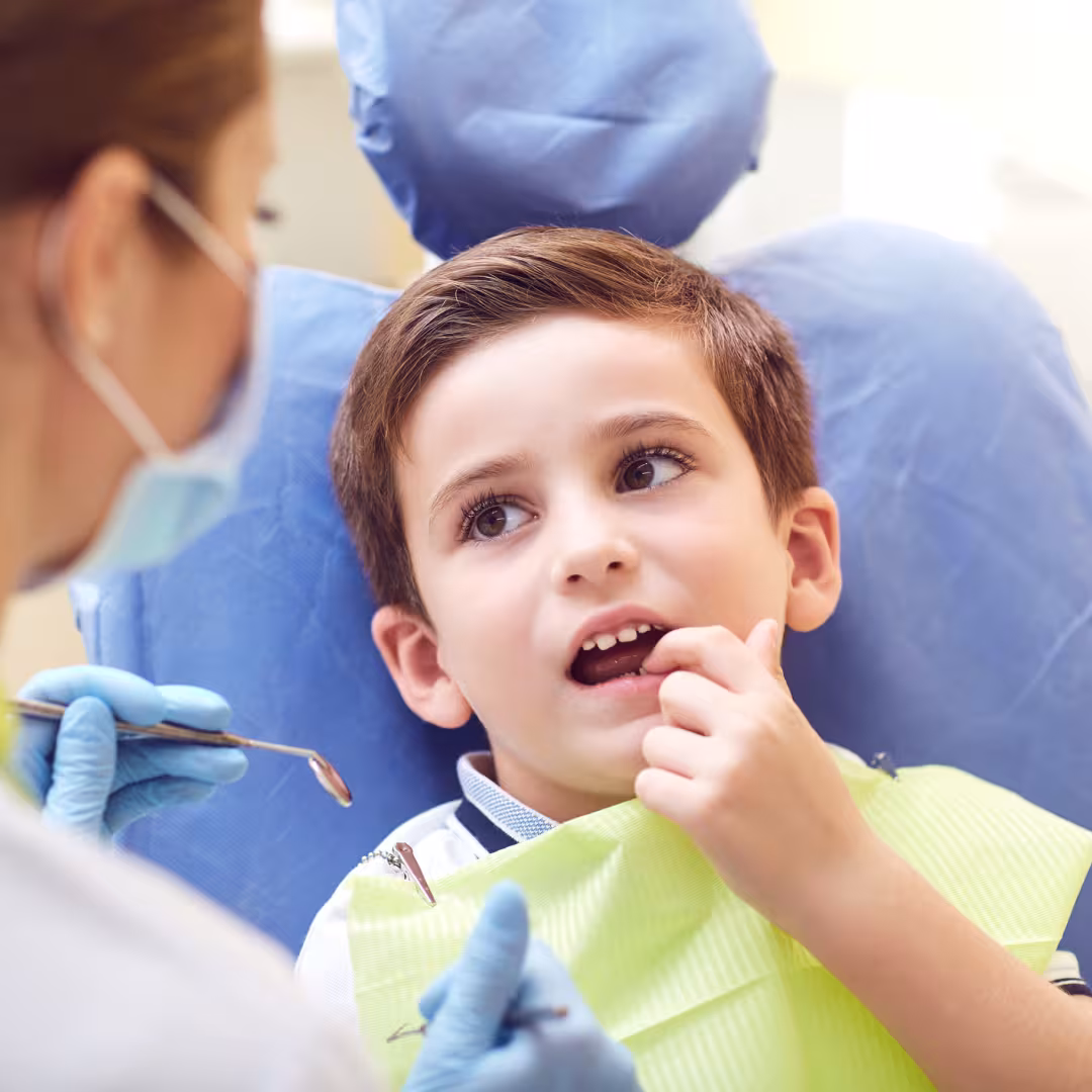 child at dentist